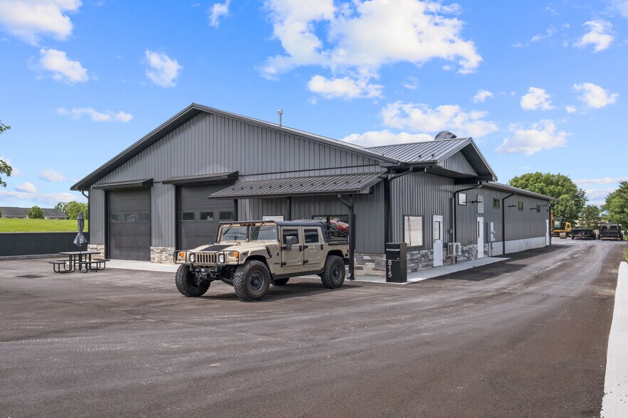 More Photos Of 815 N Main St, Mount Crawford Auto Repair For Sale