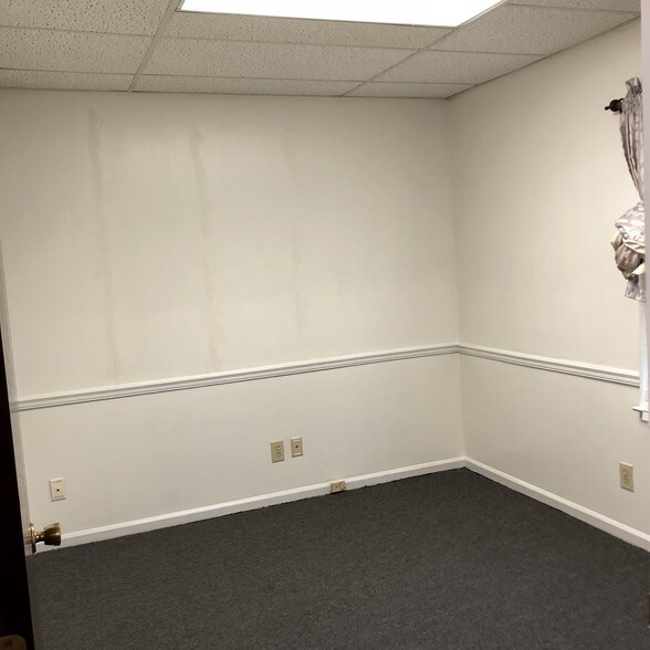 More Photos Of 2175 Highpoint Rd, Snellville Coworking Space