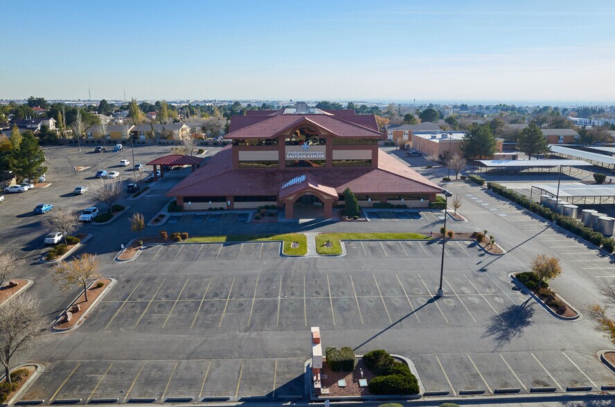 More Photos Of 2400 Trawood Dr, El Paso Medical For Lease