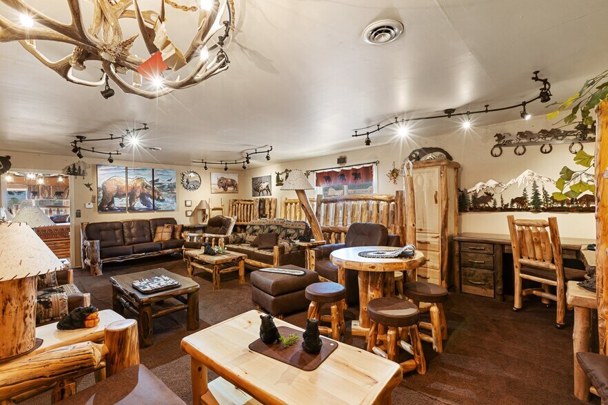 More Photos Of 120 E Midland Ave, Woodland Park Freestanding For Sale