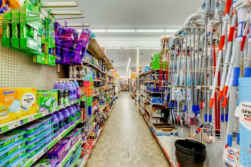 More Photos Of 100 Bennett Ave, Bennett Freestanding For Sale