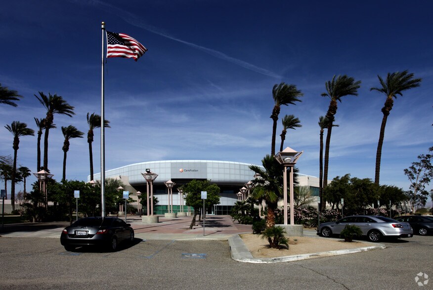 More Photos Of 1100 Bird Center Dr, Palm Springs Research And Development For Lease