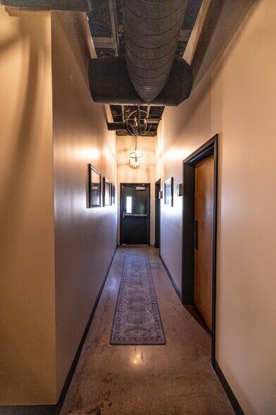 More Photos Of 2433-2439 E University Dr, Tempe Storefront Retail Office For Sale