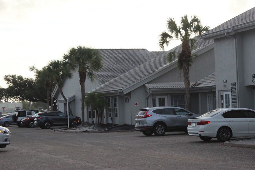 More Photos Of 1531 Tamiami Trl S, Venice Office For Sale