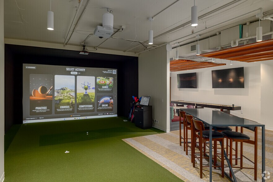 More Photos Of 609 SW 8th St, Bentonville Loft Creative Space For Lease