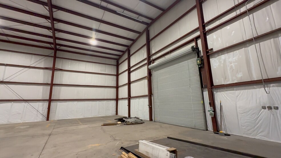 Primary Photo Of 351 Production Blvd, Naples Manufacturing For Lease