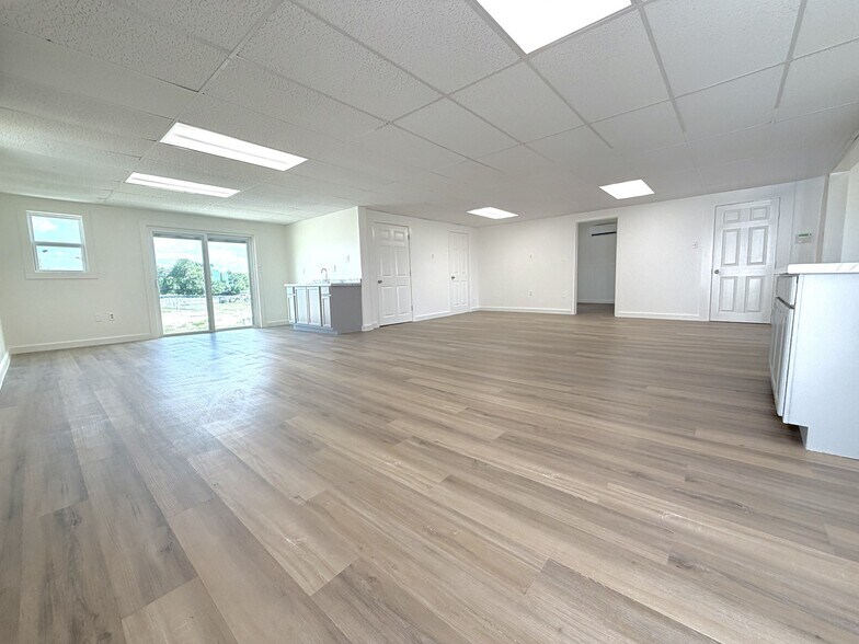 More Photos Of 580 County Road 196, Georgetown Unknown For Lease