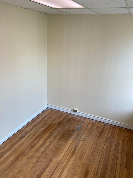 More Photos Of 102 East State Street, Ithaca Loft Creative Space For Lease