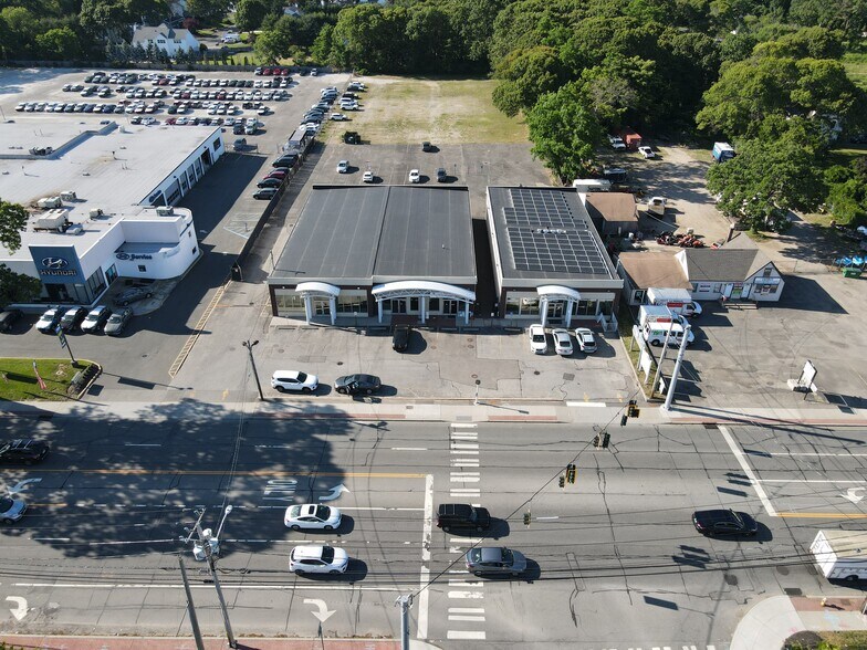 More Photos Of 1787-1797 Middle Country Rd, Centereach Storefront For Lease