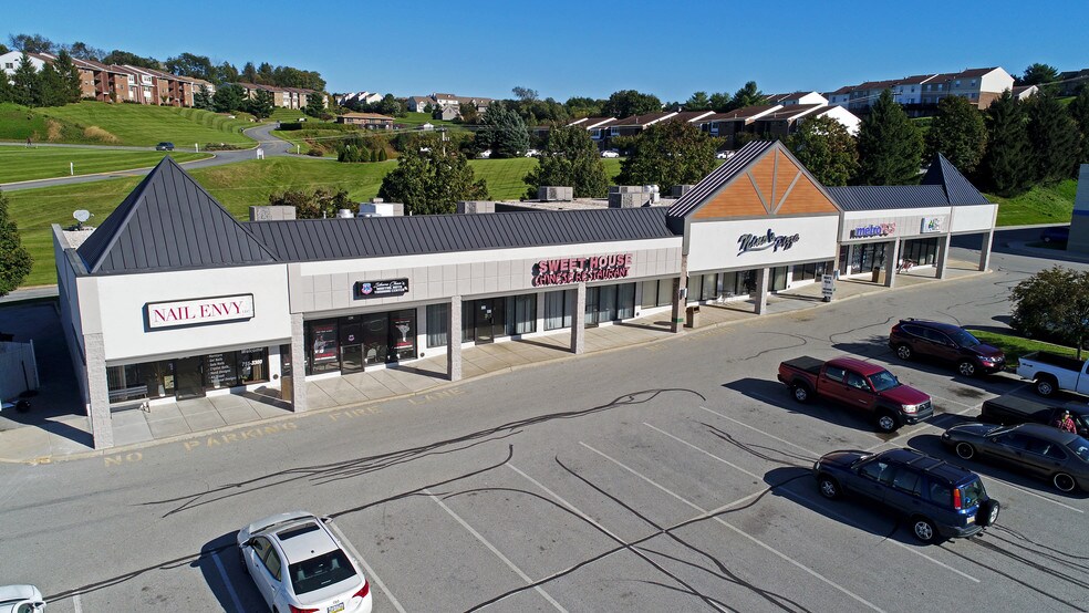 More Photos Of 1204-1292 Greensprings Dr, York Unknown For Lease