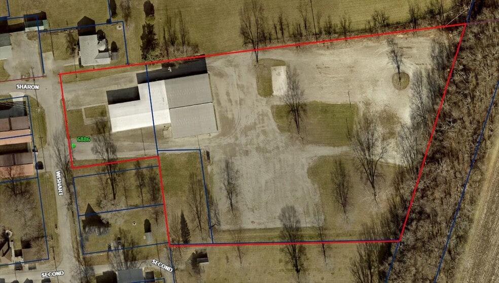 More Photos Of 6886 Wishart St, Huntsville Light Distribution For Sale