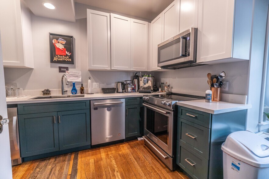 More Photos Of 335 E Palm Ln, Phoenix Loft Creative Space For Sale