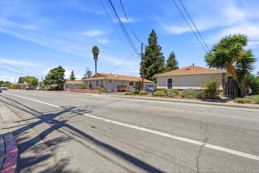 More Photos Of 755 Fargo Ave, San Leandro Apartments For Sale