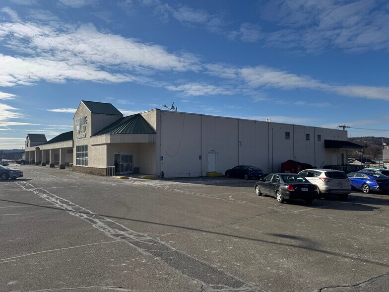 More Photos Of , Binghamton Unknown For Sale