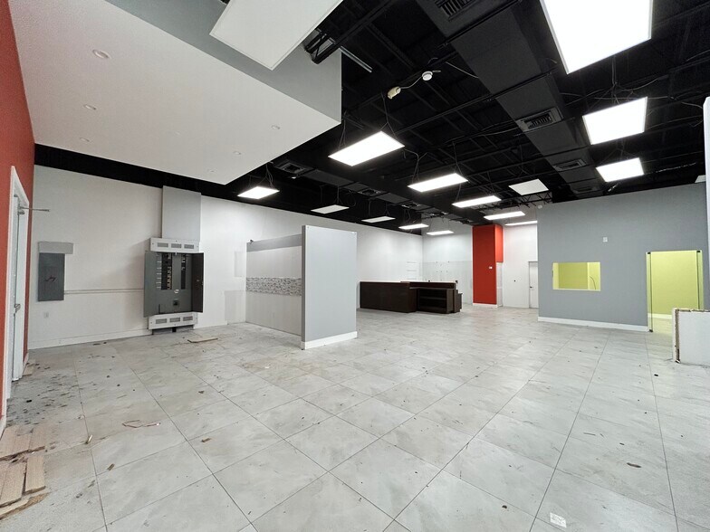 More Photos Of 5410 NW 12th Ave, Fort Lauderdale Warehouse For Sale