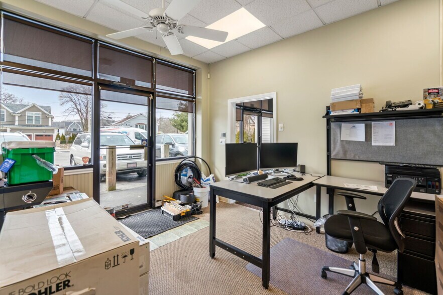 More Photos Of 655 Saw Mill Brook Pky, Newton General Retail For Sale