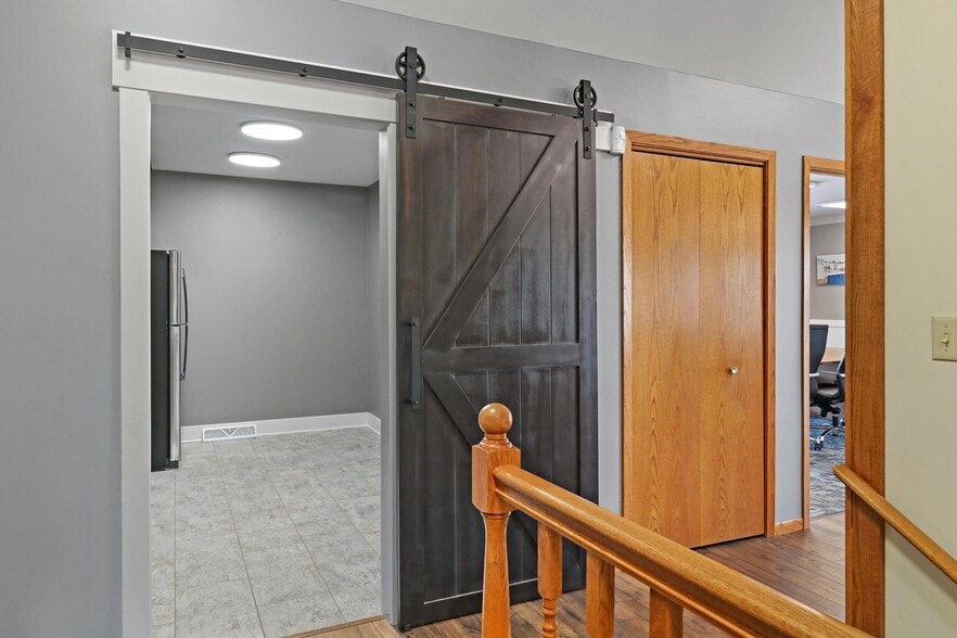 More Photos Of 5300 Green Bay Rd, Kenosha Medical For Lease