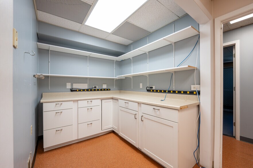 More Photos Of 5767 PA-981 Hwy, Latrobe Medical For Sale