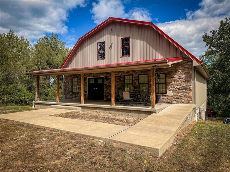 Primary Photo Of 115 Dreher Farm Ln, Butler Specialty For Sale