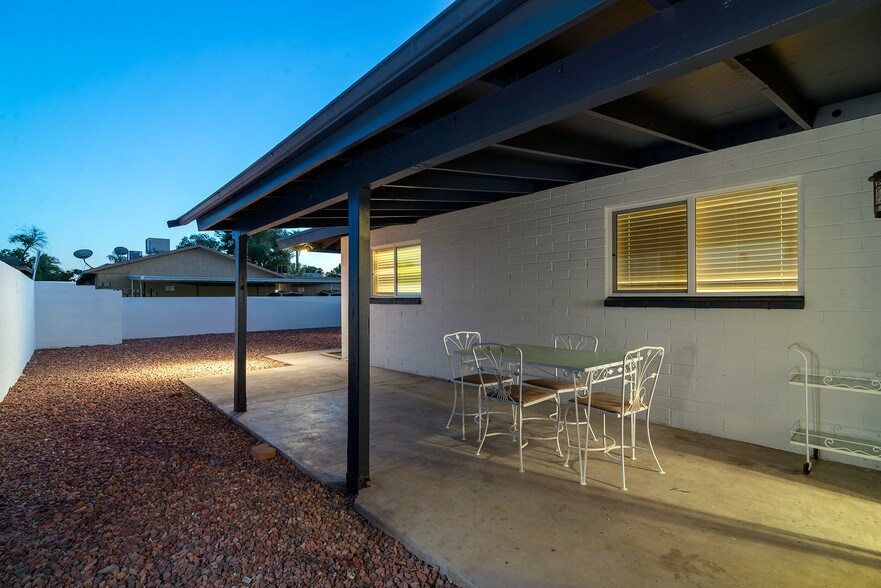 More Photos Of 515 W Pebble Beach Dr, Tempe Specialty For Sale