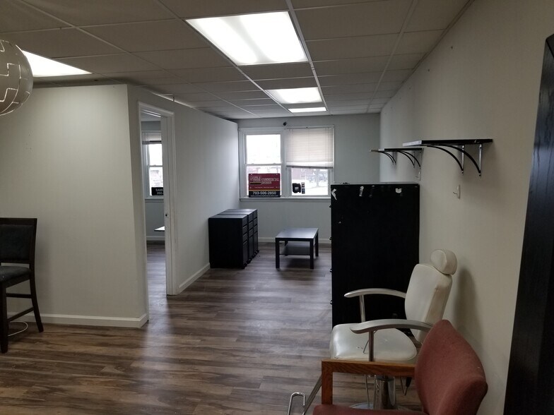 More Photos Of 4700 Stamp Rd, Marlow Heights General Retail For Lease