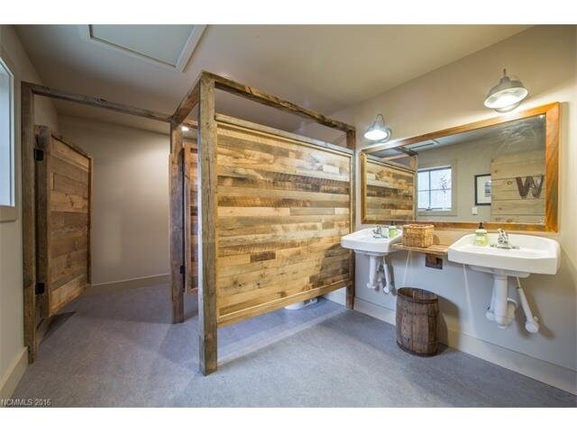 More Photos Of 111 Fiddlehead Ln, Zirconia Specialty For Sale