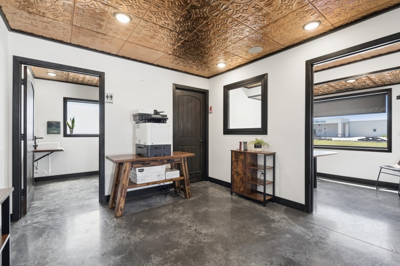 More Photos Of 214 S Airport Rd, Washington General Retail For Sale