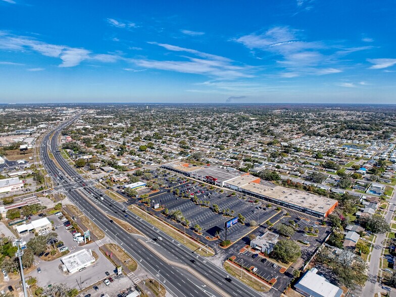 More Photos Of 3312-3440 U.S. Hwy 19, Holiday Unknown For Sale