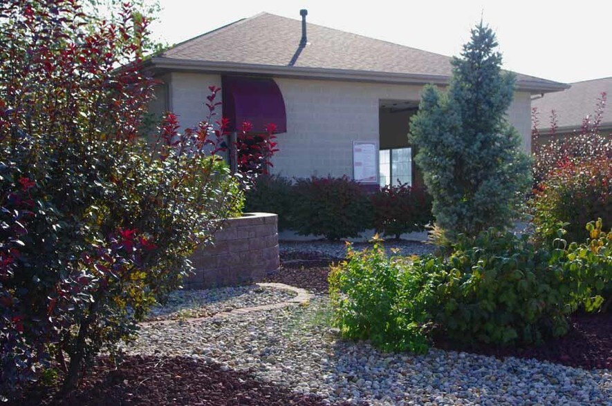 More Photos Of 12 Junction Dr W, Glen Carbon Carwash For Sale