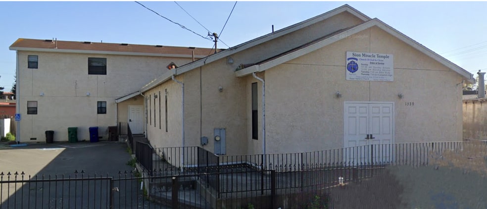 Primary Photo Of 1320 Sanford Ave, San Pablo Religious Facility For Sale