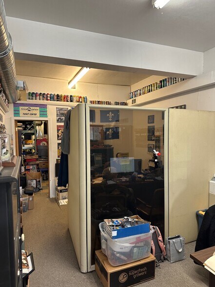 More Photos Of 220 Highland Pky, Tonawanda Storefront Retail Office For Lease