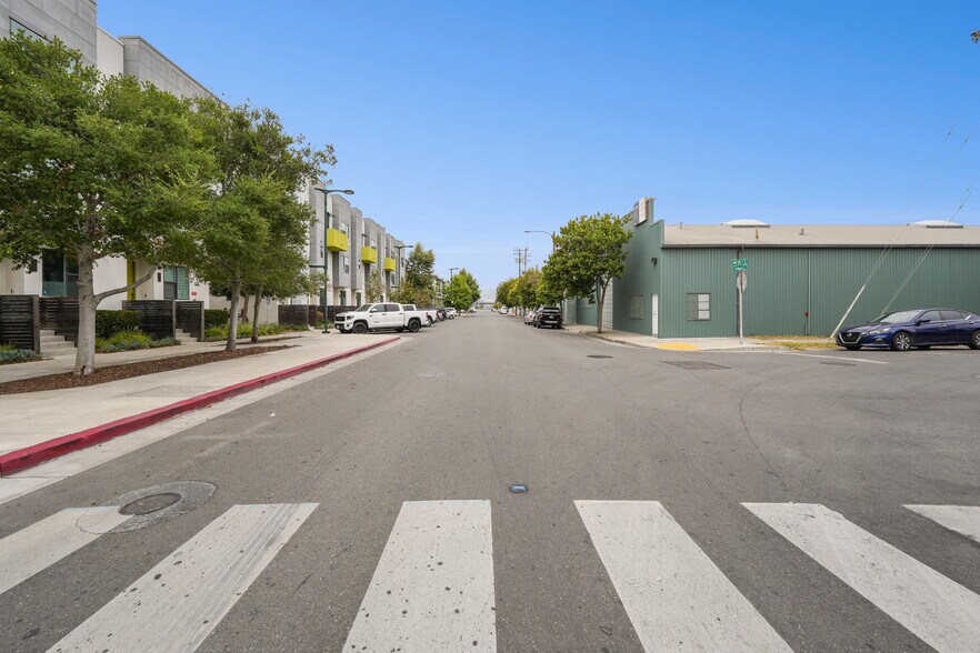 More Photos Of 1500 Wood St, Oakland Unknown For Lease