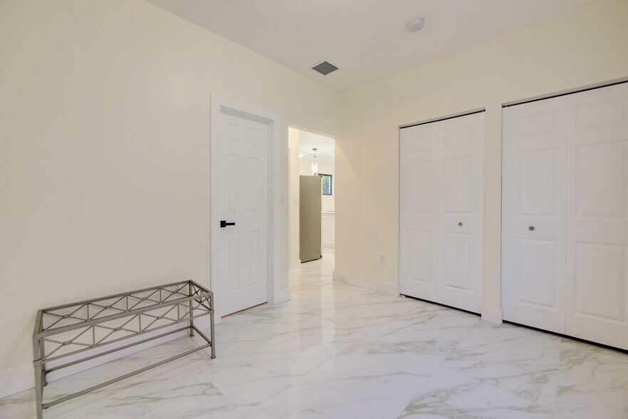 More Photos Of 742 NW 70th St, Miami Apartments For Sale