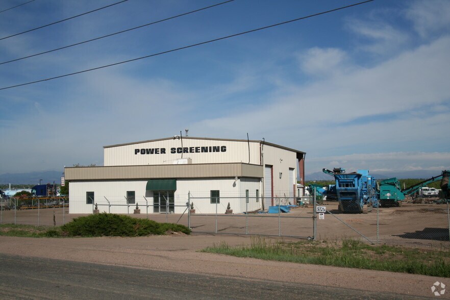 More Photos Of 9725 Brighton Rd, Henderson Warehouse For Lease