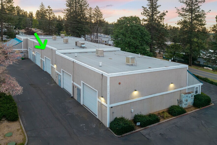 More Photos Of 12150 Charles Dr, Grass Valley Warehouse For Sale