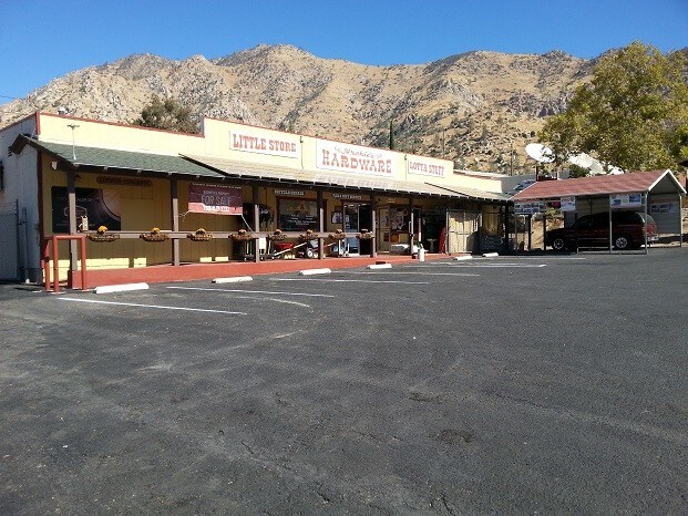 More Photos Of 11317 Kernville Rd, Kernville Storefront For Sale