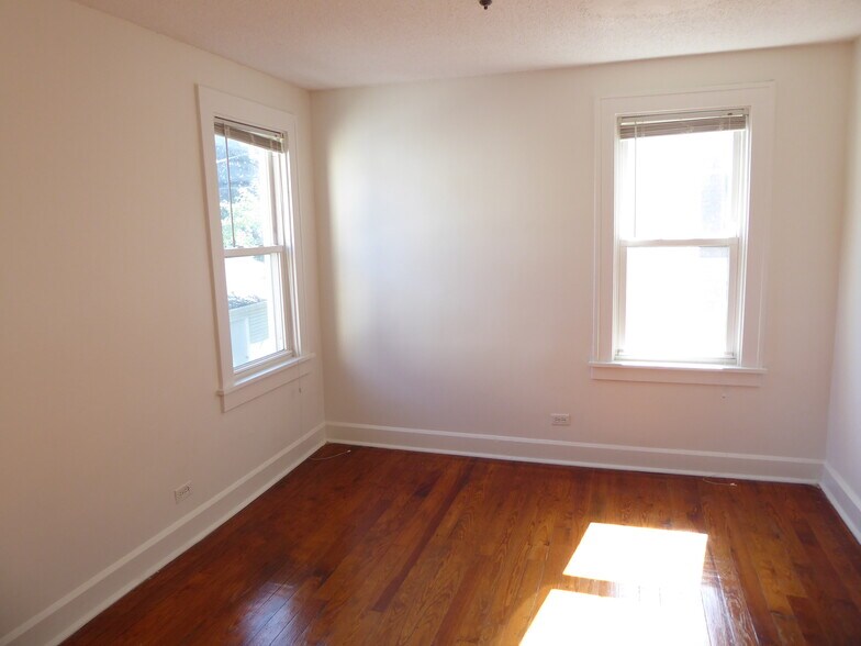 More Photos Of 1327 W 67th St, Cleveland Apartments For Sale