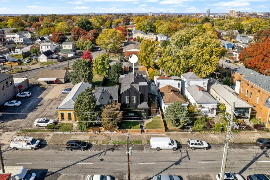 More Photos Of 1110 Logan St, Louisville Storefront Retail Residential For Sale