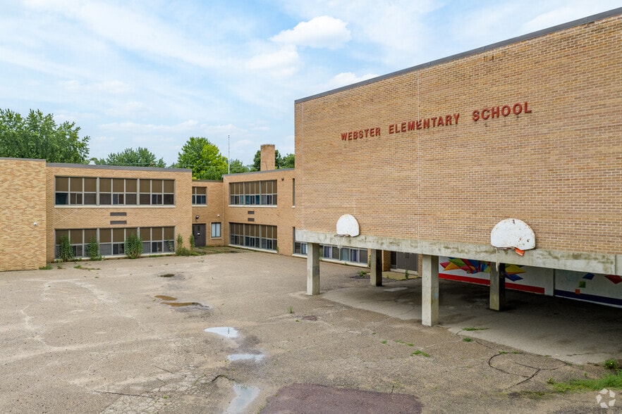 More Photos Of 613 Mulberry St, Yankton Schools For Sale