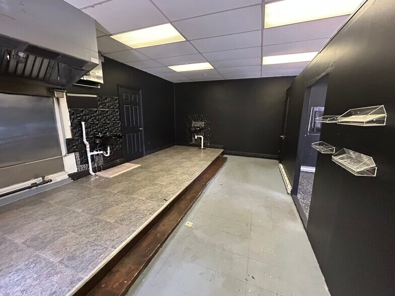 More Photos Of 143 E Antietam St, Hagerstown Office For Lease