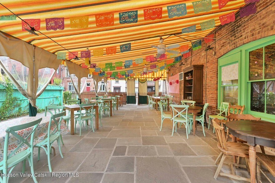 More Photos Of 97 Abeel St, Kingston Storefront Retail Residential For Sale