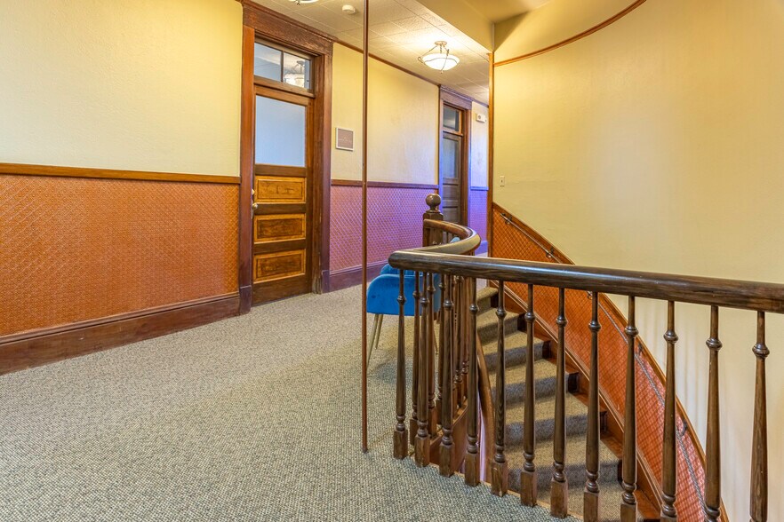 More Photos Of 1 E Apache St, Wickenburg Office For Sale