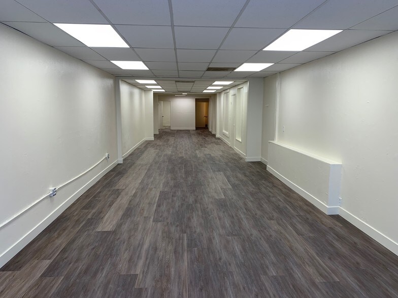 More Photos Of 420-422 E Santa Clara St, San Jose Storefront For Sale