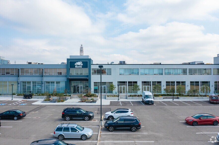 More Photos Of 1390-1400 Castlefield Ave, Toronto Storefront Retail Office For Lease