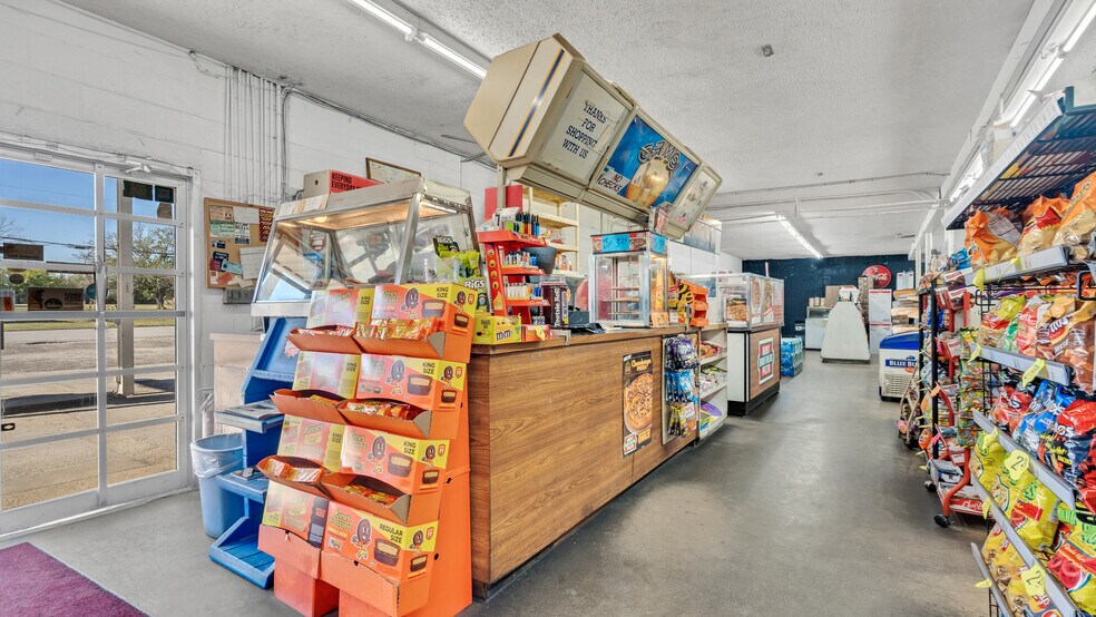 More Photos Of 6578 Meridian Rd, Lone Grove Convenience Store For Sale