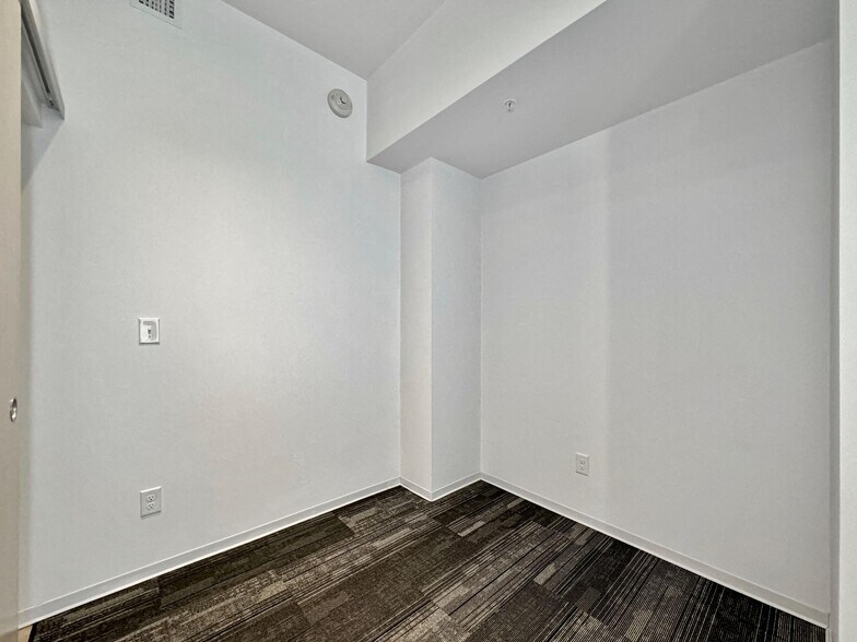 More Photos Of 405 6th Ave, Des Moines Apartments For Lease