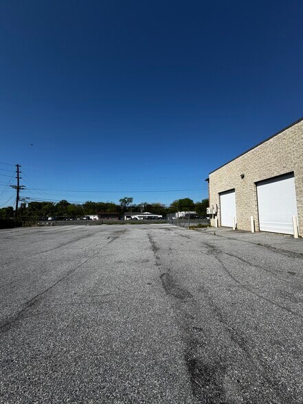 More Photos Of 4214 North Point Blvd, Dundalk Land For Sale