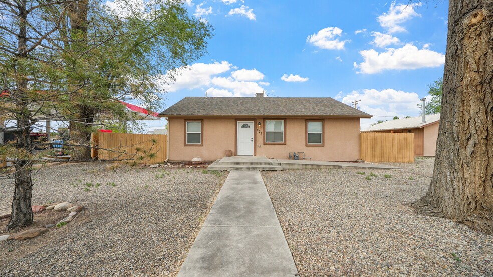 More Photos Of 421 Aspen Ave, Fruita Storefront Retail Residential For Sale