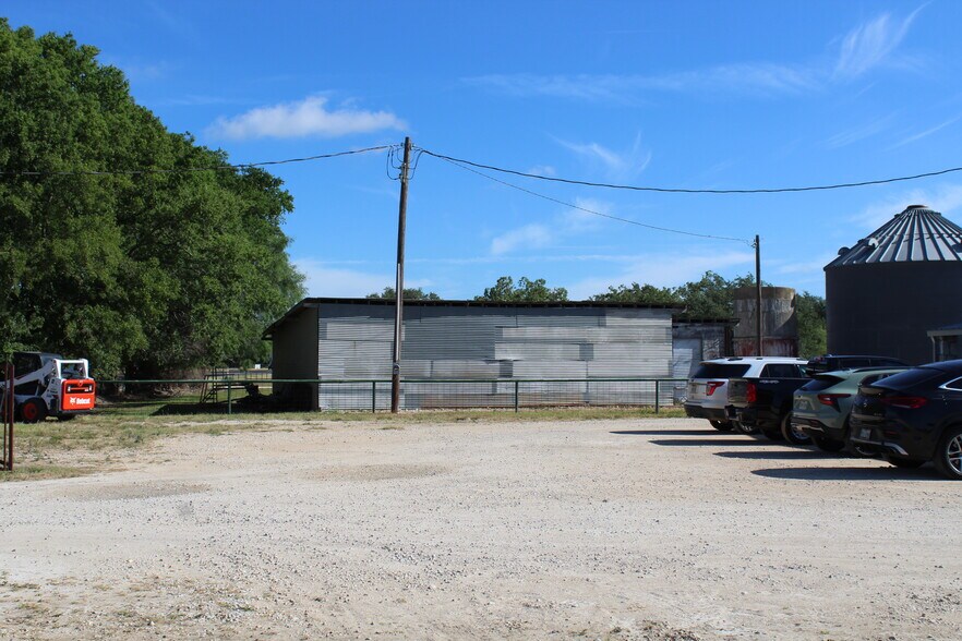 More Photos Of 2870 FM471, Castroville Light Manufacturing For Lease
