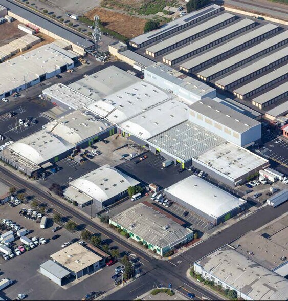 More Photos Of 2450 Alvarado St, San Leandro Warehouse For Lease